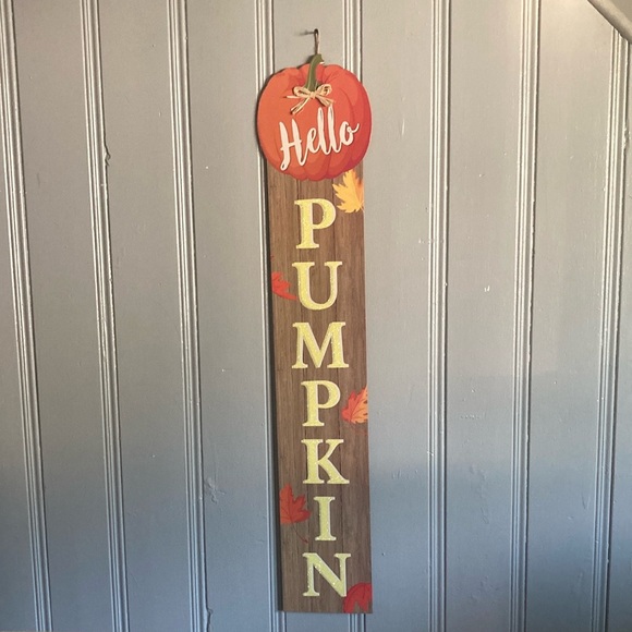 NWT- 48” Vertical Wooden Glittered HELLO PUMPKIN Fall Decor Sign - Picture 14 of 17